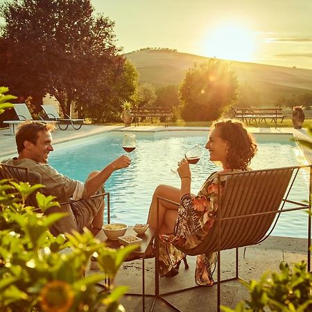 Agriturismo Lunadoro มอนติคเคียโล ภายนอก รูปภาพ