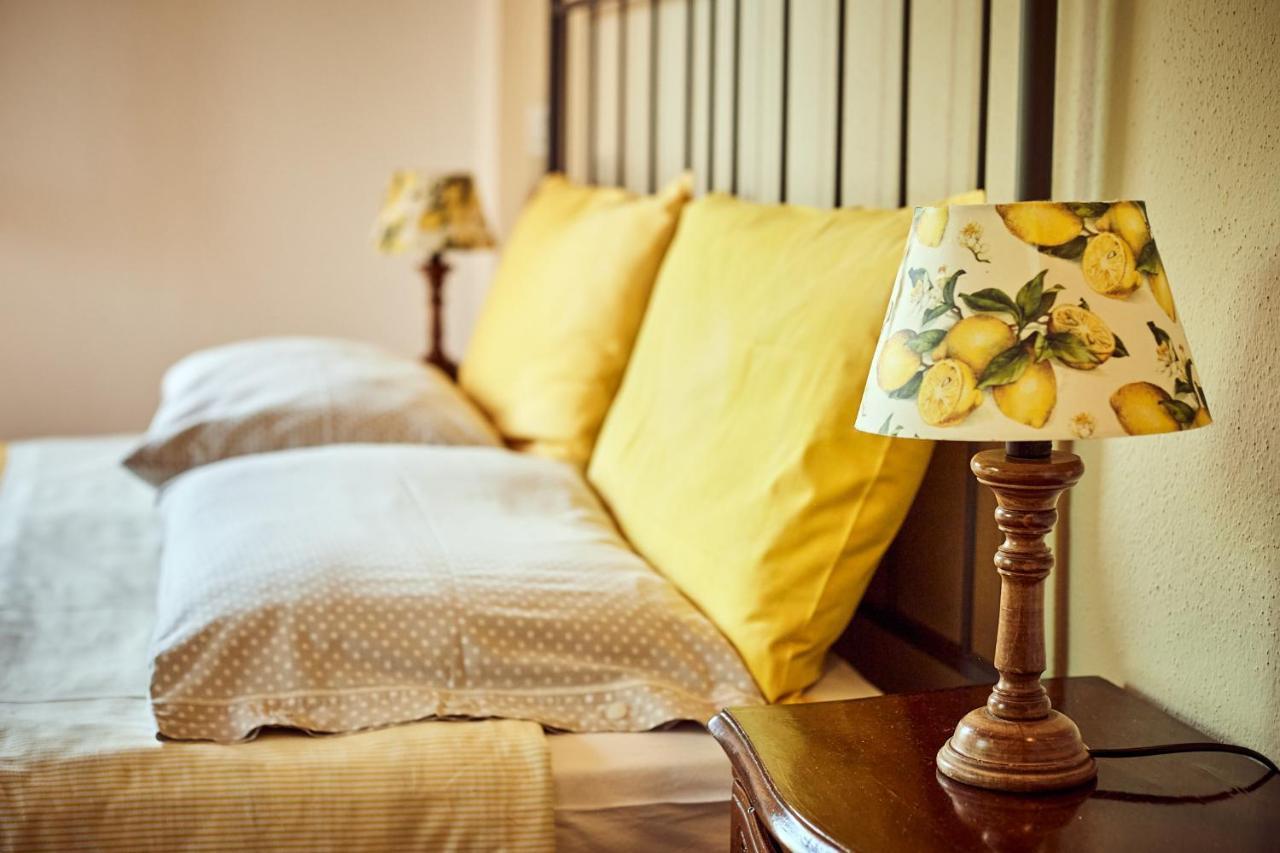 Agriturismo Lunadoro มอนติคเคียโล ภายนอก รูปภาพ
