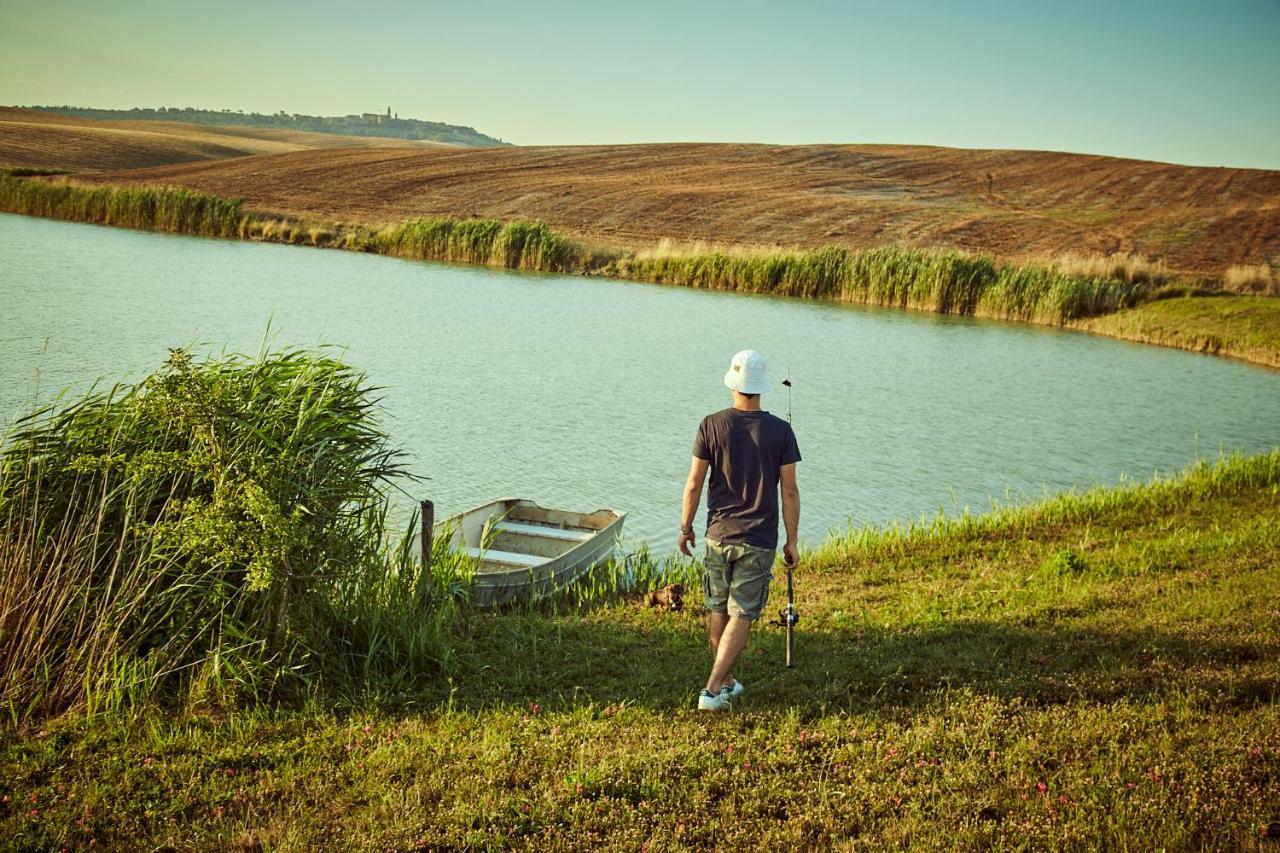 Agriturismo Lunadoro มอนติคเคียโล ภายนอก รูปภาพ