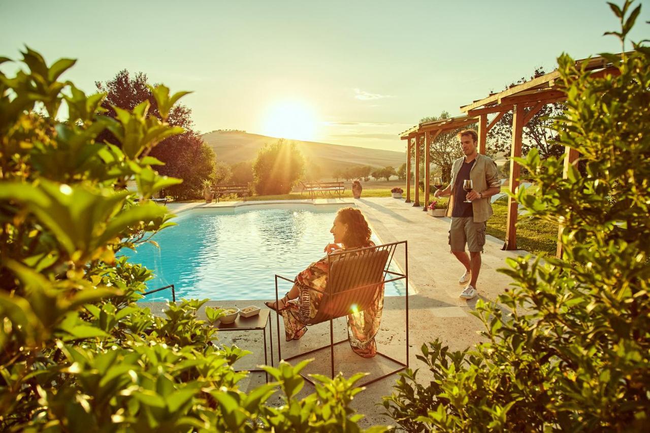 Agriturismo Lunadoro มอนติคเคียโล ภายนอก รูปภาพ