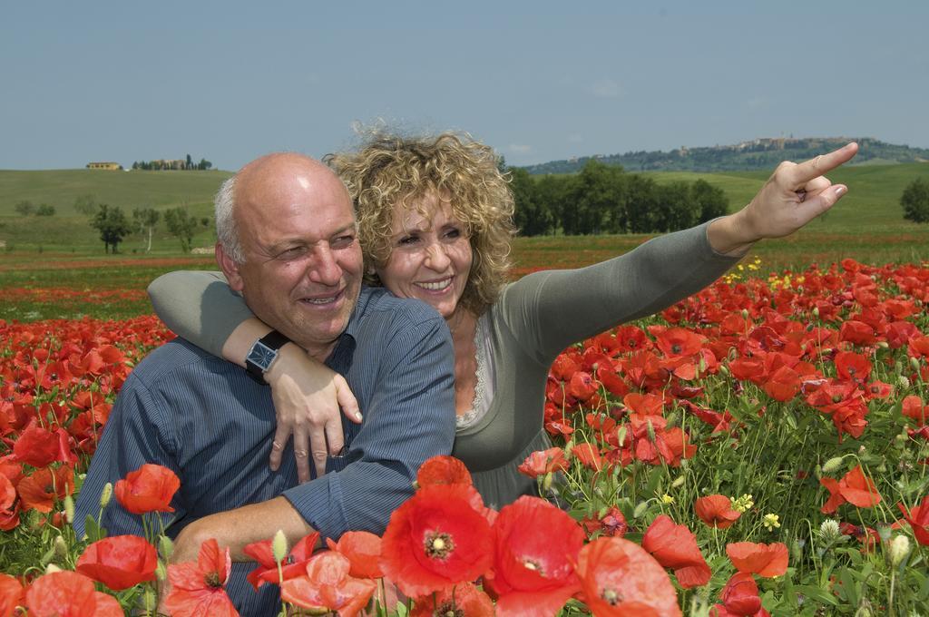 Agriturismo Lunadoro มอนติคเคียโล ภายนอก รูปภาพ